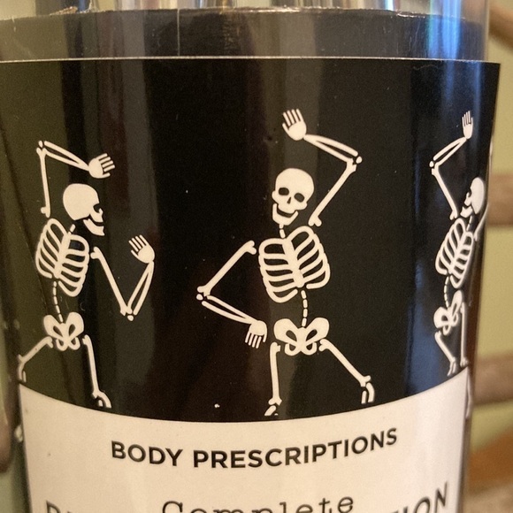 NEW! BODY PRESCRIPTIONS HALLOWEEN SKELETON Complete BRUSH COLLECTION. - Picture 10 of 10